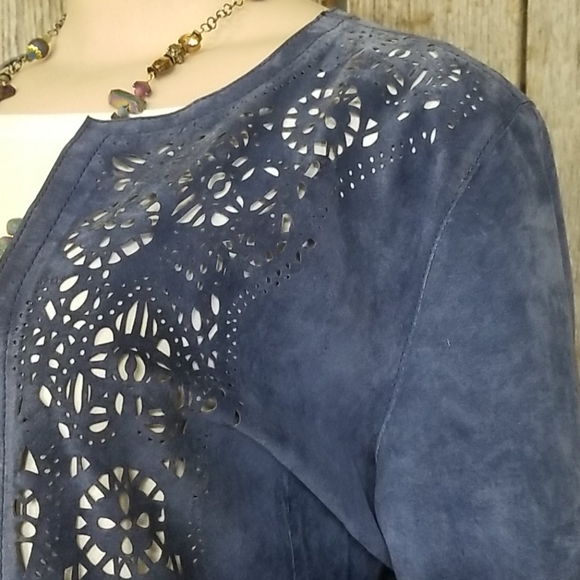 MiFRESIA LAZER CUT DESIGN SUEDE JACKET! - Picture 4 of 10